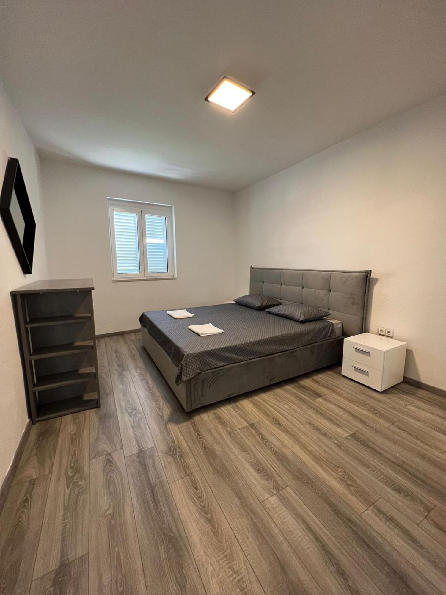 Apartamento Centrum Makarska Exterior foto